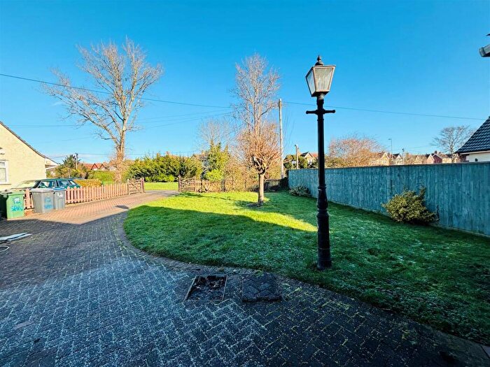 3 Bedroom Detached Bungalow For Sale In Sandridge Road, Melksham, SN12