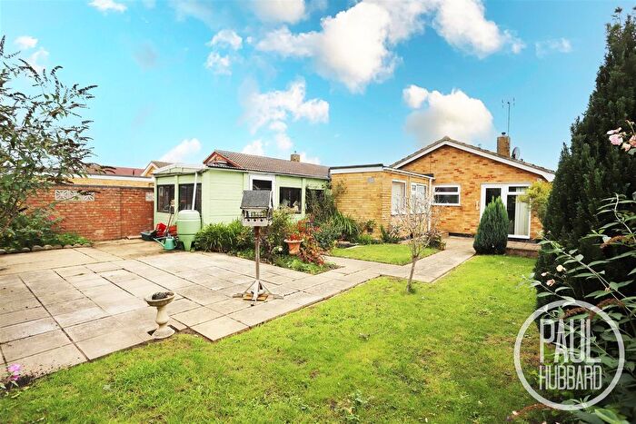 3 Bedroom Detached Bungalow For Sale In Heigham Drive, Lowestoft, NR33