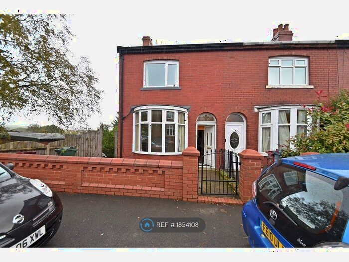 2 Bedroom Terraced House To Rent In Moorfield Avenue, Blackburn, BB1