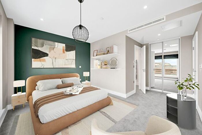 3 Bedroom Flat For Sale In Harrow, Middlesex, HA1