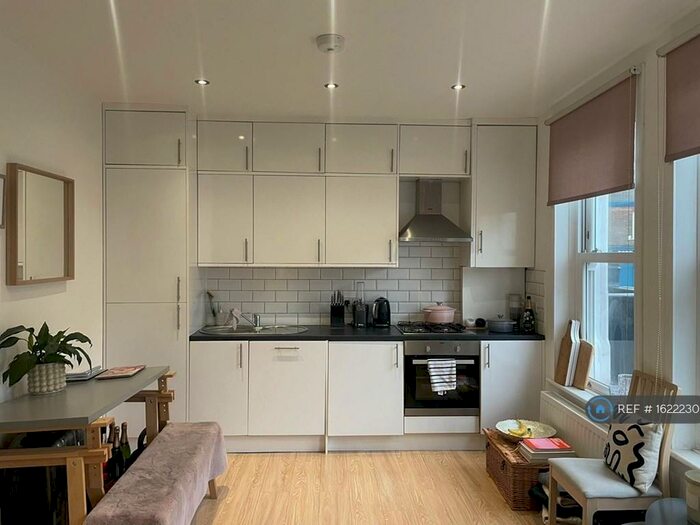 1 Bedroom Flat To Rent In Archway Road, London, N6