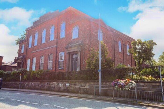 1 Bedroom Flat To Rent In James Street, Macclesfield, SK11