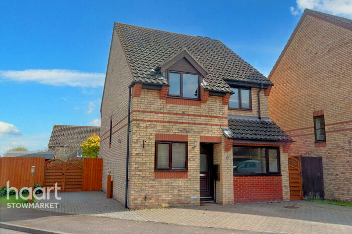 3 Bedroom Detached House For Sale In Glebe Way, Mendlesham, Stowmarket, IP14