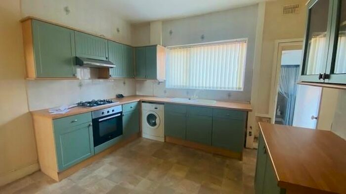 2 Bedroom Terraced House To Rent In Psalters Lane, Rotherham, S61