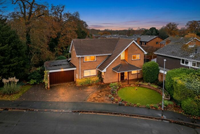 4 Bedroom Detached House For Sale In Rowley Road, St. Neots, Cambridgeshire, PE19