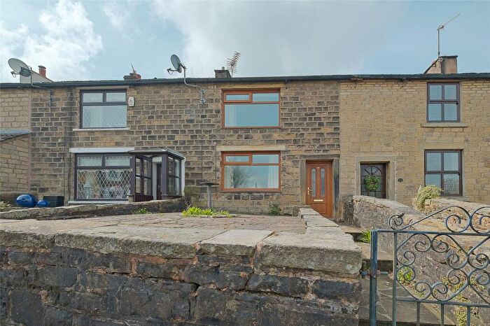 2 Bedroom Terraced House To Rent In Cemetery Road, Darwen, Lancashire, BB3
