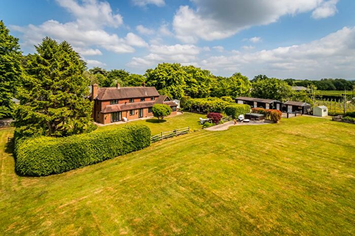 5 Bedroom Detached House For Sale In Friars Farm, Matfield, TN12