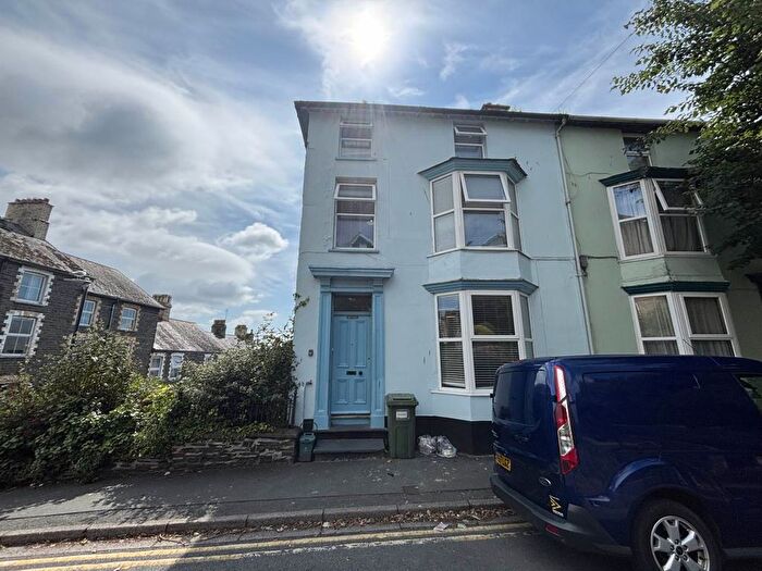 5 Bedroom Property To Rent In North Road, Aberystwth, SY23