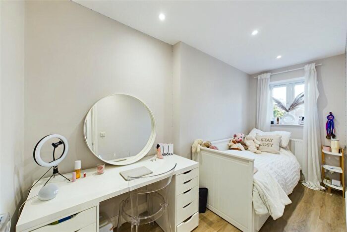 3 Bedroom Terraced House For Sale In Nightingale Close, Farnborough, Hampshire, GU14