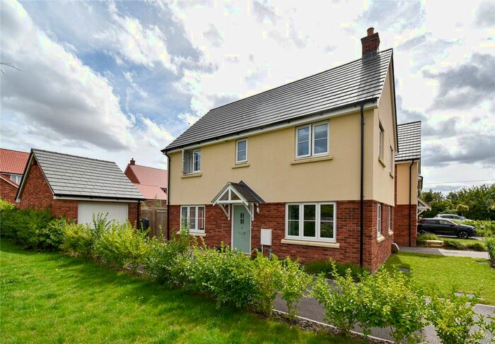 3 Bedroom Detached House To Rent In Samworth Close, Balsham, Cambridge, CB21