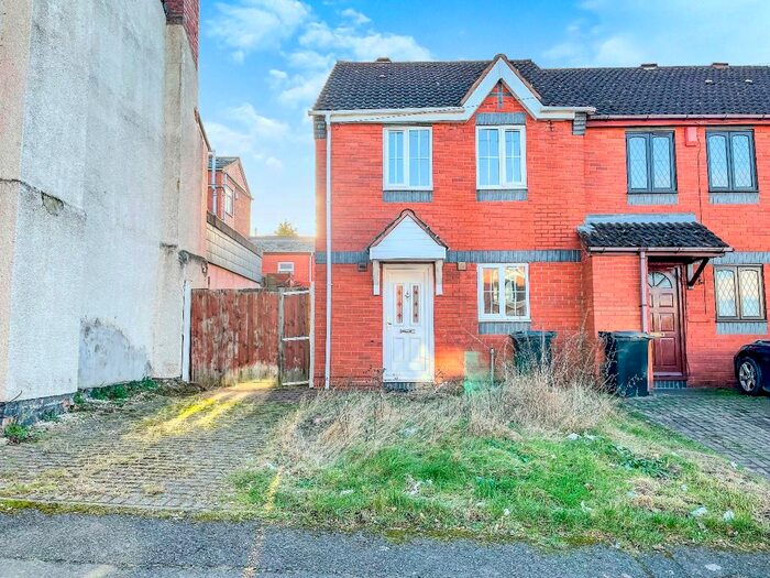 3 Bedroom Terraced House To Rent In Hill Street, Lye, Stourbridge, DY9