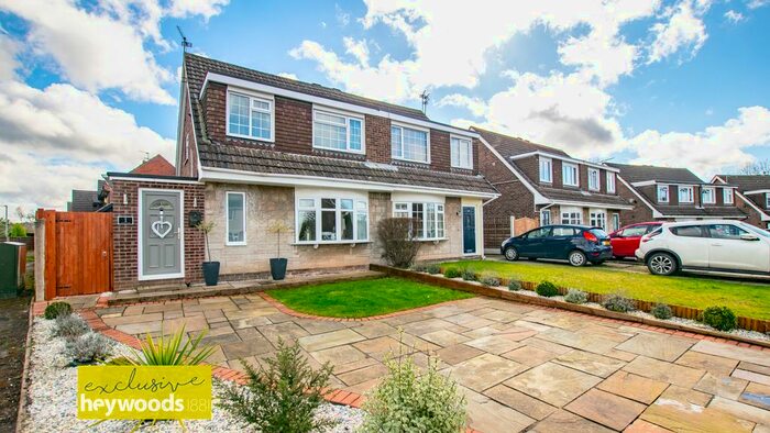 3 Bedroom Semi-Detached House For Sale In Camborne Close, Mossley, Congleton, CW12