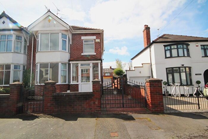 3 Bedroom Semi-Detached House For Sale In Woodland Street, Shotton, CH5