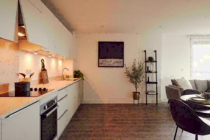 3 Bedroom Apartment To Rent In The Junction, Whitehall, Leeds, West Yorkshire, LS12