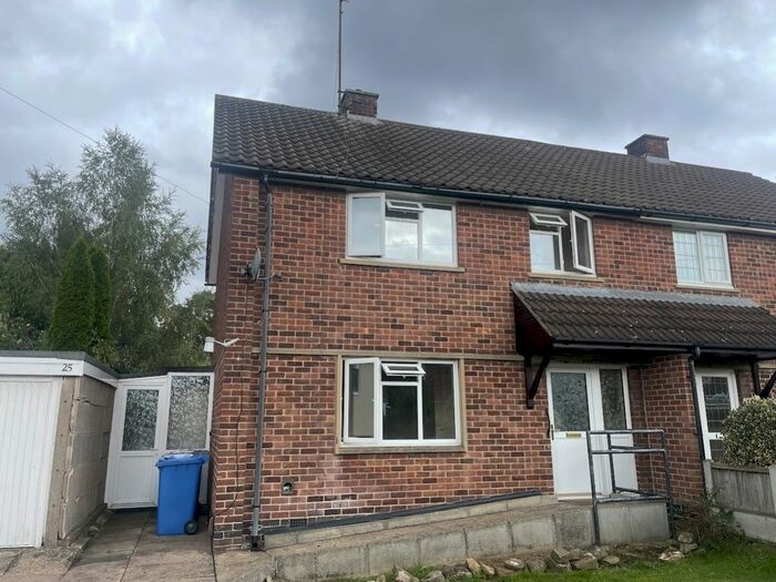 3 Bedroom Semi-Detached House To Rent In Springfield, Littleover, Derby, DE23