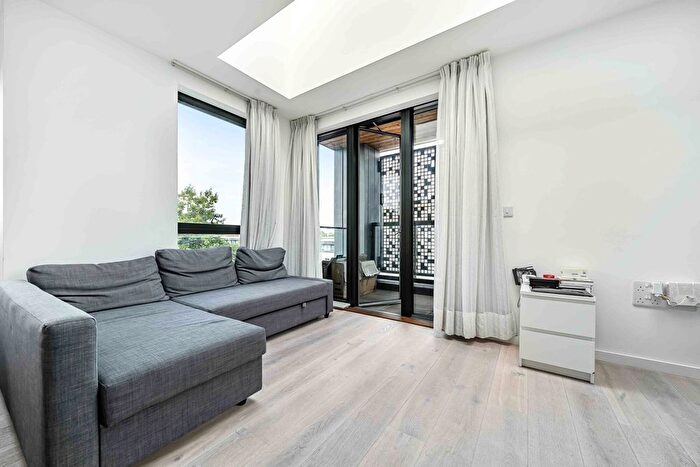 1 Bedroom Flat For Sale In Bardsley Lane, Greenwich, SE10