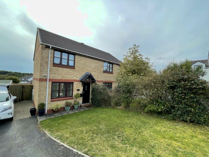 2 Bedroom Semi-Detached House To Rent In Haverfordwest, SA61