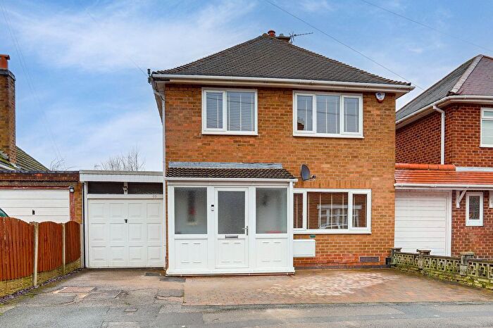 3 Bedroom Detached House For Sale In Acton Road, Arnold, NG5