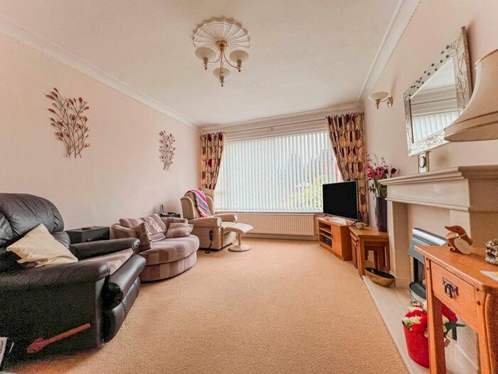 3 Bedroom Bungalow For Sale In Staveley Avenue, Sharples, Bolton, BL1