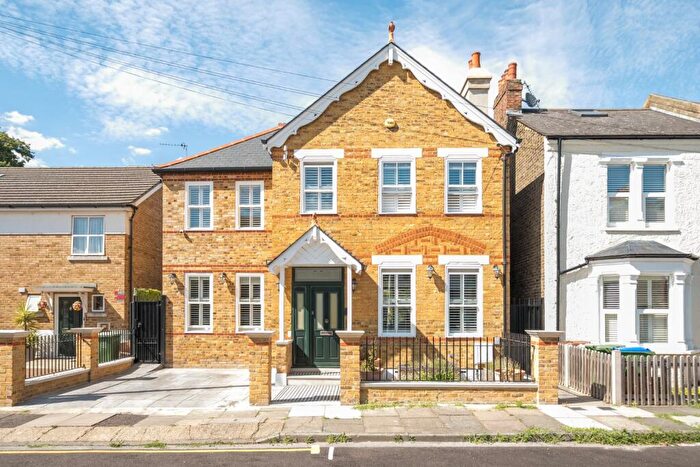 5 Bedroom Detached House To Rent In Burcharbro Road, Abbey Wood, London, SE2