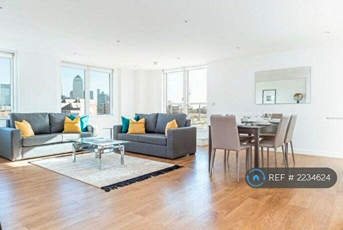 3 Bedroom Flat To Rent In Hudson House, London, E3
