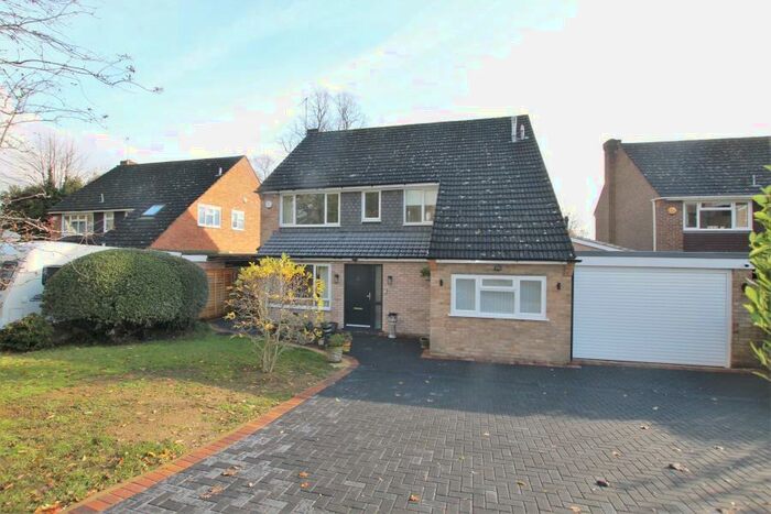 4 Bedroom Detached House To Rent In Hook Heath, GU22