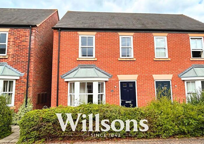 3 Bedroom Semi-Detached House To Rent In Hazel Walk, Alford, LN13