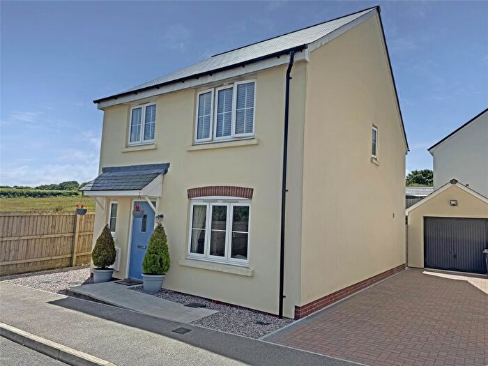 4 Bedroom Detached House For Sale In Gilbert Road, Bodmin, Cornwall, PL31