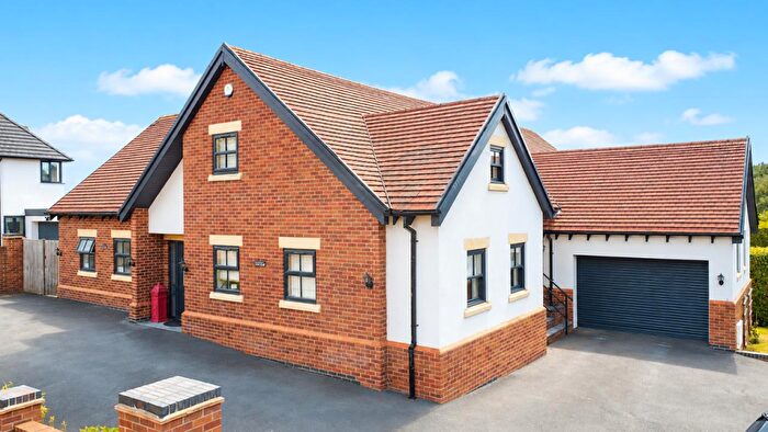 4 Bedroom Detached House For Sale In Pastures Hill, Littleover, Derby, DE23