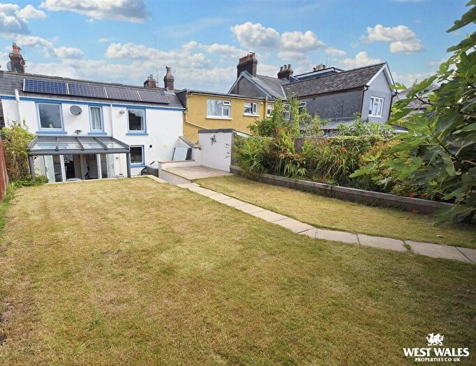 3 Bedroom Terraced House For Sale In Spring Gardens, Narberth, SA67