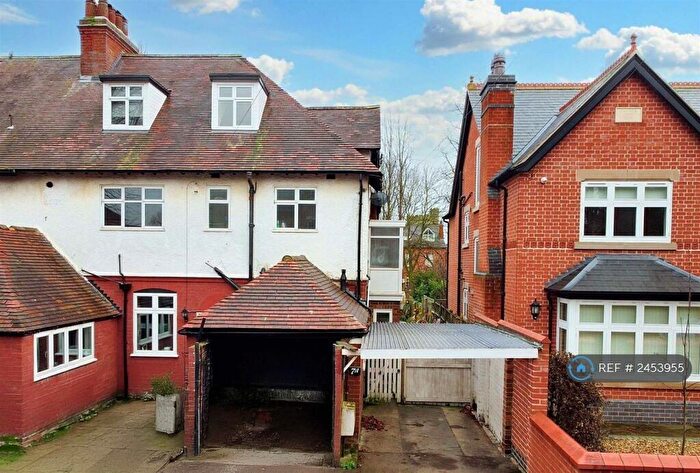 3 Bedroom Flat To Rent In Cavendish Place, Beeston, Nottingham, NG9