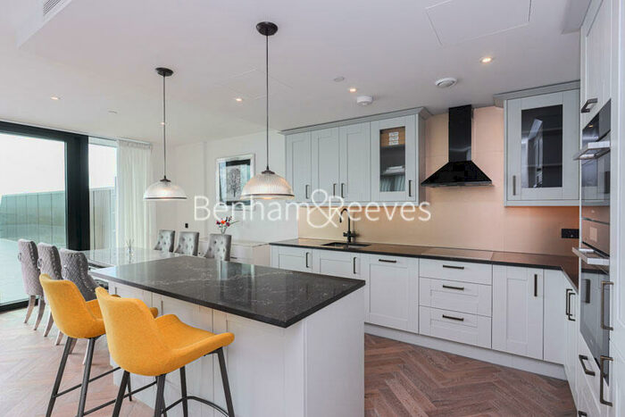 3 Bedroom Apartment To Rent In Merino Gardens, London Dock, Wapping, E1W