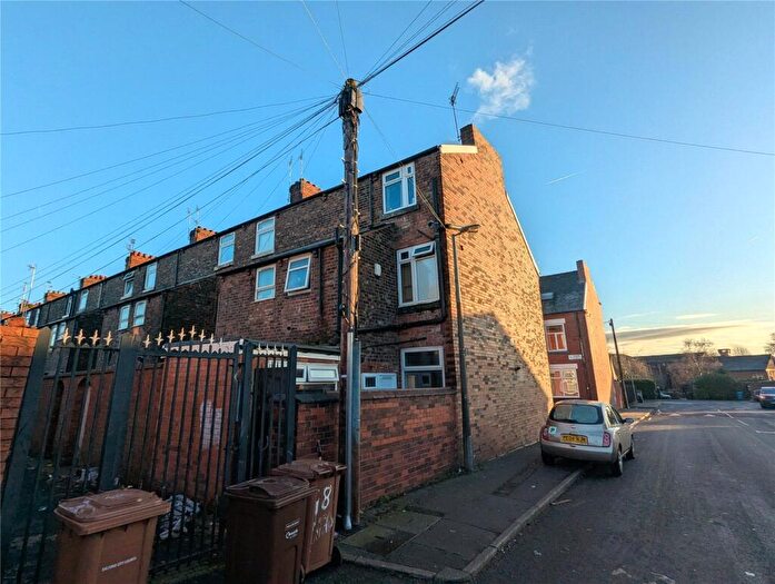 5 Bedroom End Of Terrace House For Sale In Nadine Street, Salford, Greater Manchester, M6