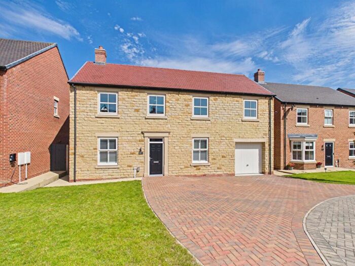 5 Bedroom Detached House For Sale In Greysfield, Backworth, NE27