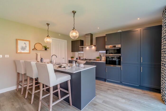 4 Bedroom Detached House For Sale In Bourne Road, Colsterworth, Grantham, NG33