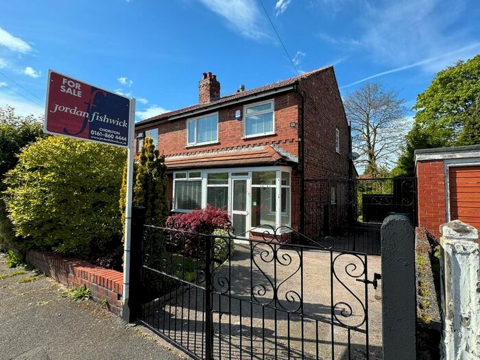 3 Bedroom Semi-Detached House To Rent In Egerton Road South, Chorlton Cum Hardy, Manchester, M21