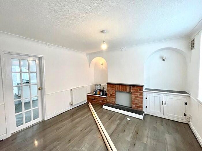 2 Bedroom House To Rent In Norfolk Place, Boston, PE21