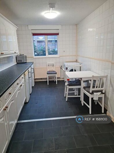 4 Bedroom Flat To Rent In Hungerford Road, London, N7