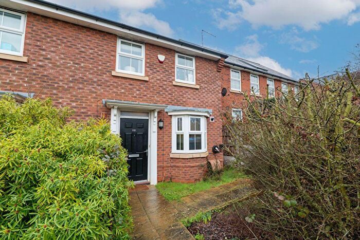 3 Bedroom Semi Detached House For Sale In Higham Road, Burton Latimer, NN15