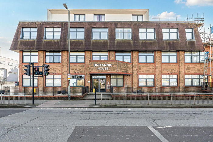 Studio For Sale In Burlington Road, New Malden, KT3