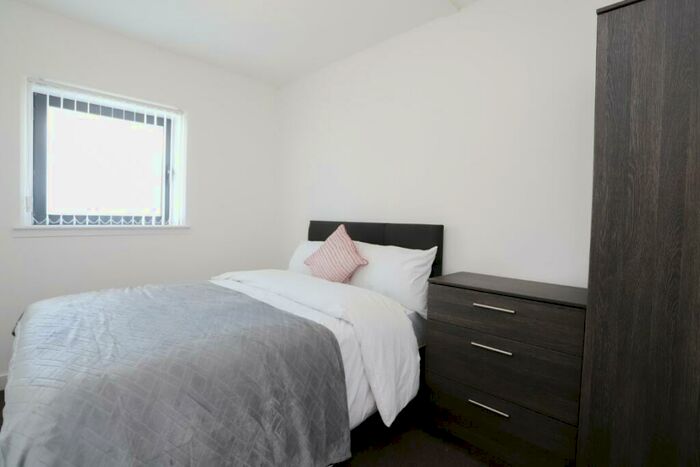 2 Bedroom Apartment To Rent In Kings Dock Mill, Liverpool Liverpool, L1