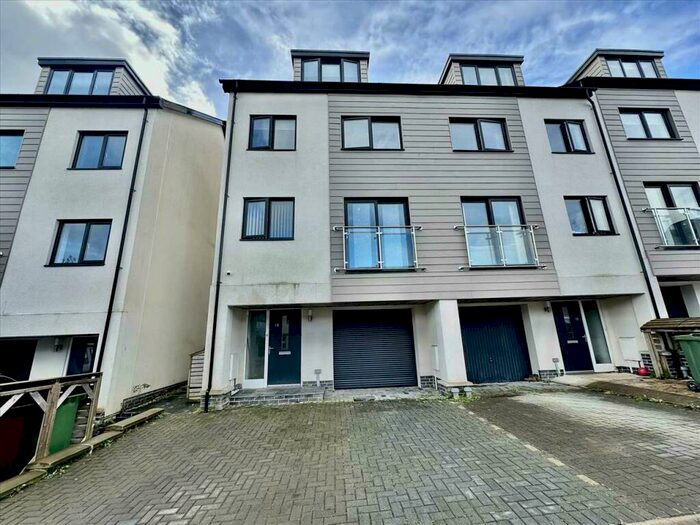 4 Bedroom House To Rent In Warelwast Close, Plymouth, Plymouth, PL7