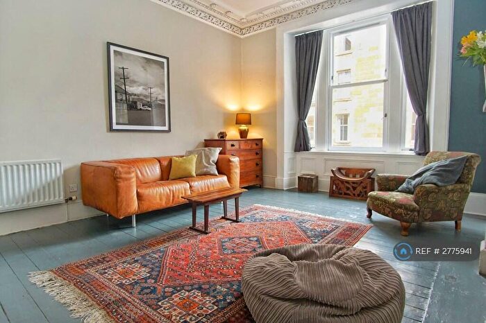 2 Bedroom Flat To Rent In Willowbank Cresent, Glasgow, G3