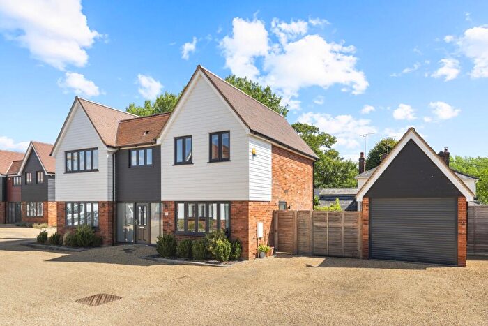 4 Bedroom Detached House For Sale In Chelmsford Road, White Roding, Dunmow, Essex, CM6