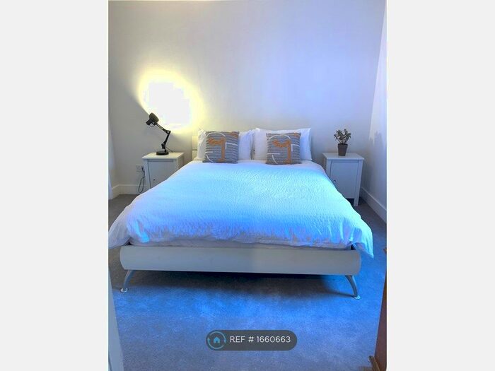 2 Bedroom Flat To Rent In Nelson Crescent, Ramsgate, CT11