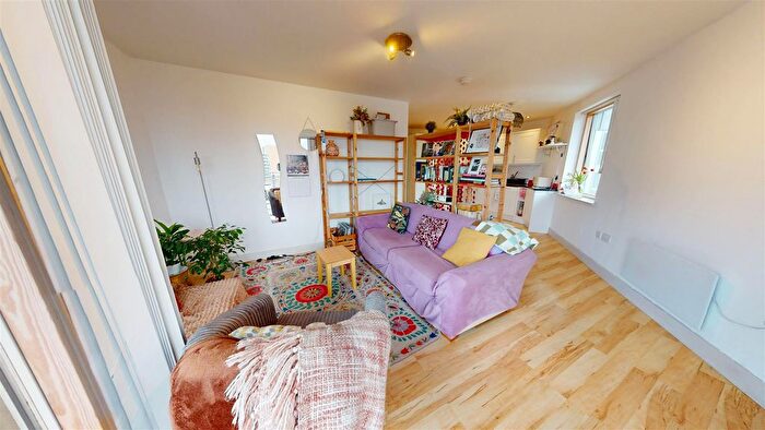 2 Bedroom Flat For Sale In The Vie Building, Water Street, Manchester, M3