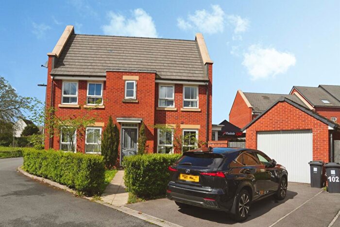 3 Bedroom Detached House For Sale In Whitsun Leaze, Patchway, Bristol, BS34