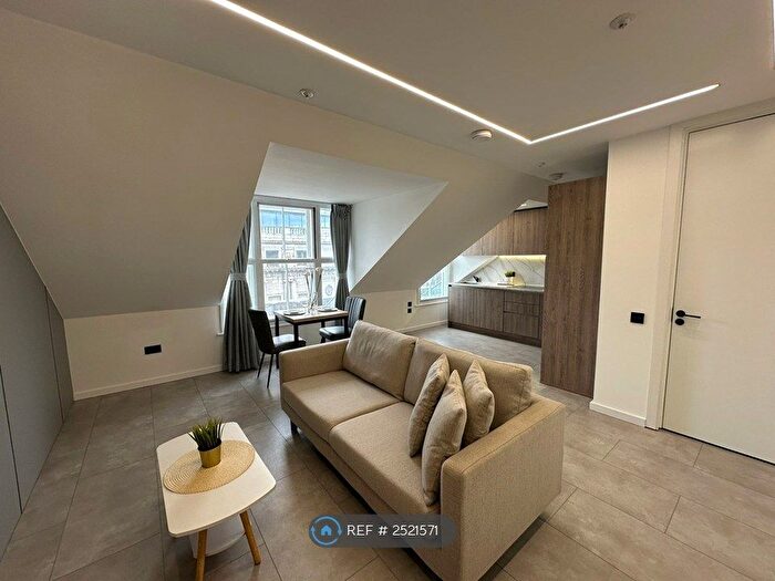 1 Bedroom Flat To Rent In Union Residence, Aberdeen, AB11