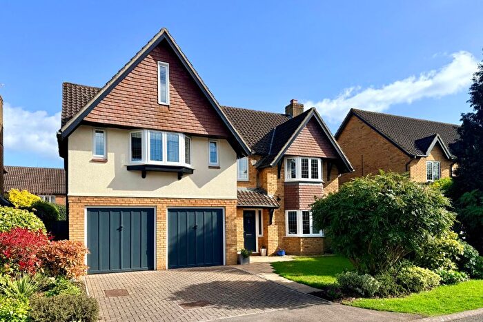 5 Bedroom Property For Sale In Druid Close, Stoke Bishop, Bristol, BS9