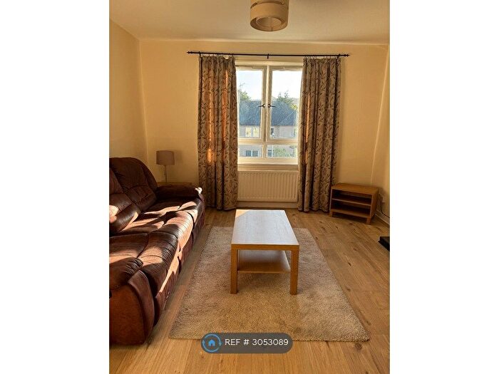 2 Bedroom Flat To Rent In Loganlea Avenue, Edinburgh, EH7